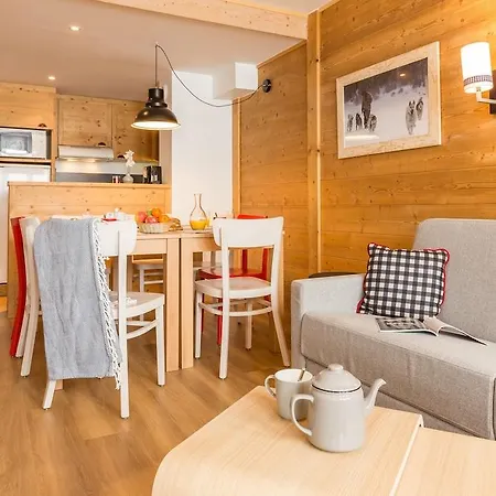 Pierre & Aconit Aparthotel