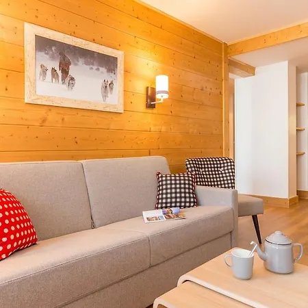 Aparthotel Pierre & Aconit 4*
