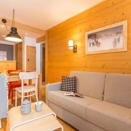 Aparthotel Pierre & Aconit 4*